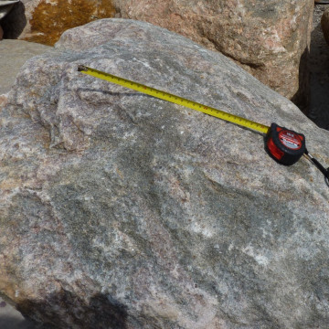 Валун полевой